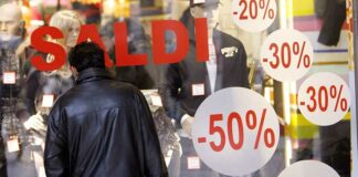 In Puglia posticipato al 6 luglio l’avvio dei saldi estivi