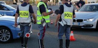Controlli a tappeto sulle strade salentini: ritirate 8 patenti