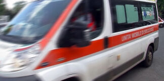 Giovane investito da un’auto: amputata la gamba, è grave