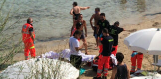 Ennesimo malore in spiaggia: 75enne muore a Santa Maria al Bagno