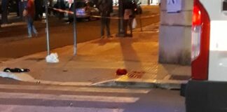 Scoppia una violenta rissa in zona stazione: uomo ferito con taglio alla gola