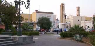 Entrano in casa e lo picchiano: 22enne africano vittima di un’aggressione razzista