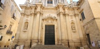 Ticket obbligatorio per entrare in chiesa: parte oggi tra le polemiche