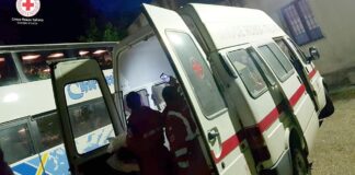 Sbarcano sulla costa salentina 28 migranti curdi: 2 ricoverati in ospedale