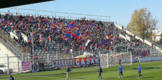 Scontri e sassaiola durante Casarano-Taranto: denunciati 17 tifosi