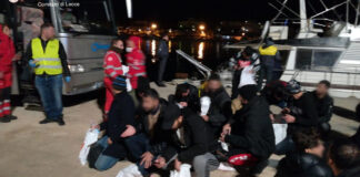 Nuovo sbarco a Santa Maria di Leuca: 30 migranti soccorsi nella notte dalla Croce Rossa
