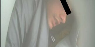 Rapinatori con carte bancomat rubate si fanno fotografare allo sportello: arrestati