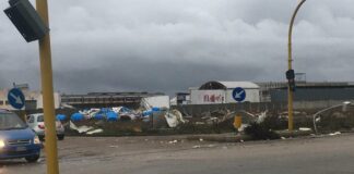 Maltempo: tromba d’aria in Salento, danni ad aziende