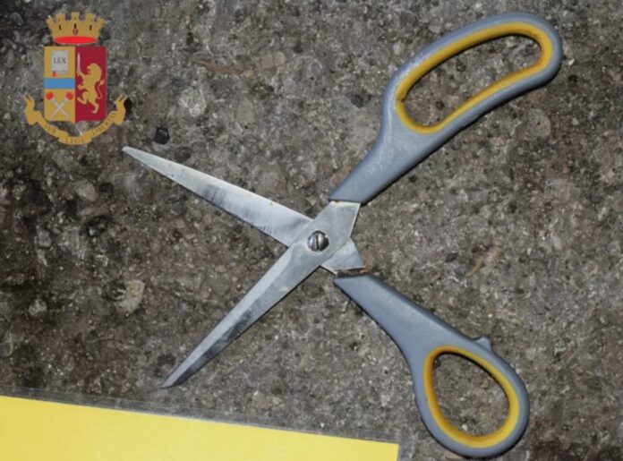 forbici_polizia