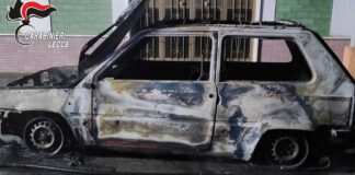 Surbo, arrestato 31enne in flagranza per l’incendio di un auto