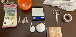 Lo stupefacente non sfugge a “Fighter”, 24enne arrestato a Surbo