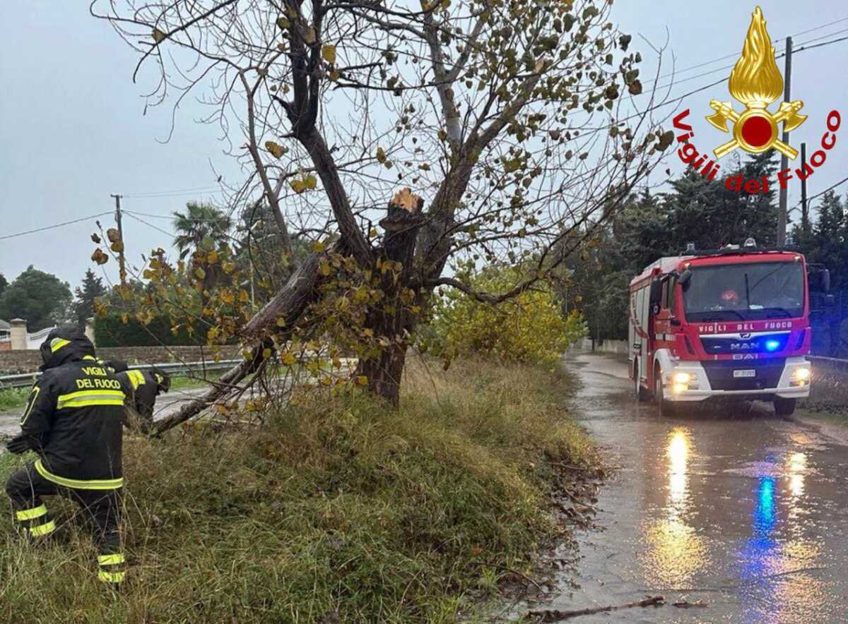 CRONACA INTERVENTI VIGILI DEL FUOCO LECCE