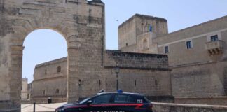 Copertino, terrore in famiglia malgrado le misure cautelari: 36enne arrestato