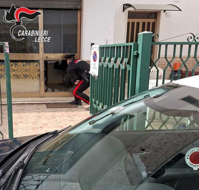 intervento carabinieri guagnano bombola gas