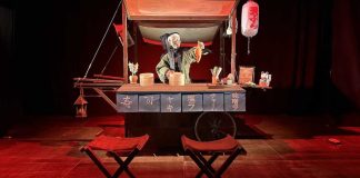 «Piccolo Sushi» chiude la rassegna «Ci vuole un fiore» al Teatro di Leverano