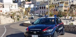 Irrompe in casa della ex compagna e la minaccia di morte: arrestato 34enne di Spongano