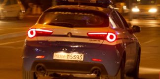 Violenta lite in Piazzetta Carducci, poi la resistenza alla Polizia: arrestati un 58enne e una 35enne
