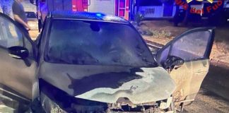 Renault in fiamme nella notte di Matino: nessun ferito