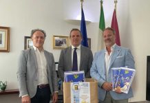 La Polizia di Stato dona materiale didattico per il progetto del Lions Club “Uno zaino sospeso”