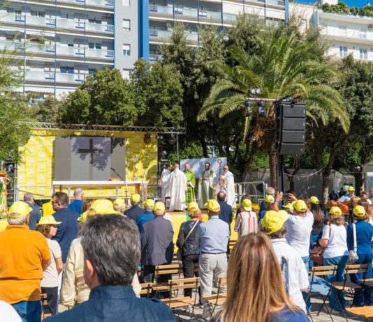 Giornata mondiale degli animali, al villaggio Coldiretti la benedizione della fattoria