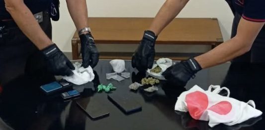 Cursi, arrestato 19enne in possesso di oltre 100 grammi di droga